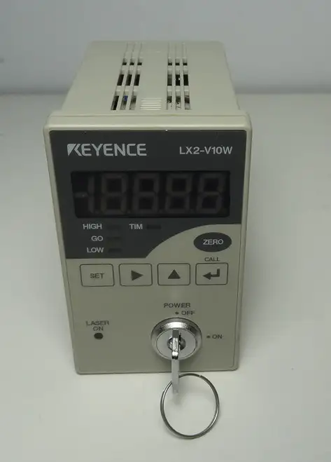 6426 MP Keyence LX2-V10W Display digitale Sensore laser compatto Thrubeam.